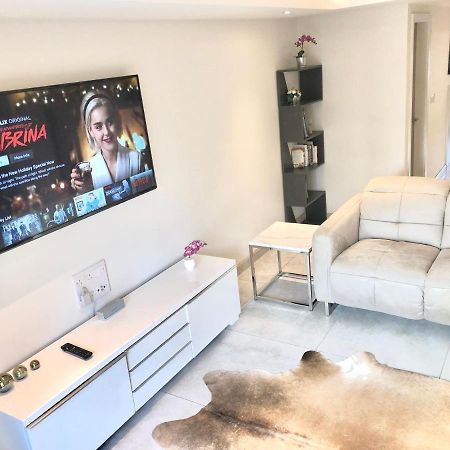 Ferienwohnung Millstream Mews Bakewell Exterior foto